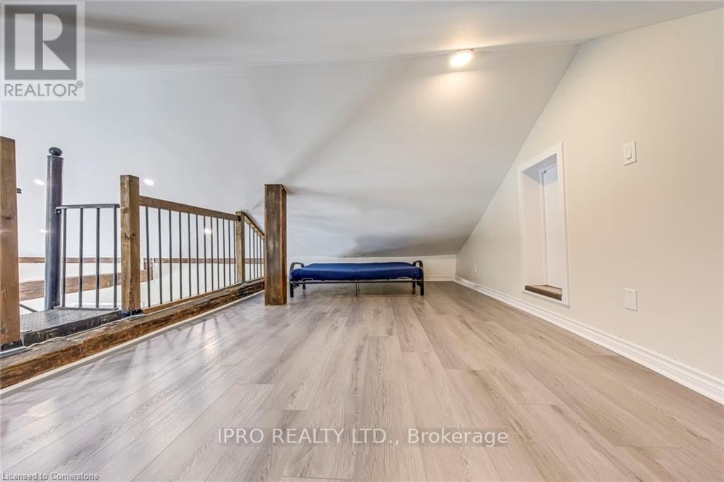 












3590 LAKESHORE ROAD

,
Lincoln,




Ontario
L0R1B1

