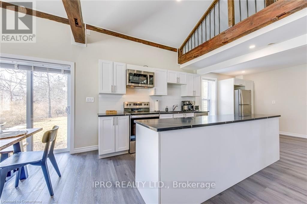 












3590 LAKESHORE ROAD

,
Lincoln,




Ontario
L0R1B1


