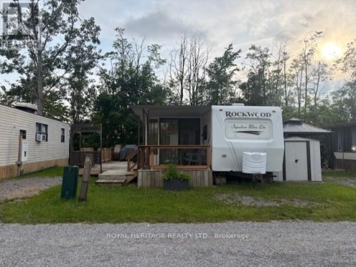 Nice lot with privacy