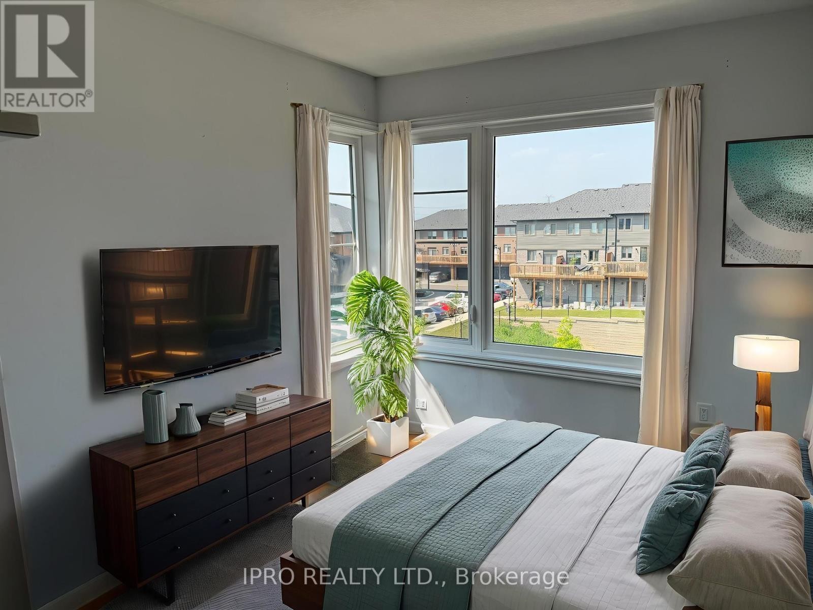 












123 - 61 SOHO STREET

,
Hamilton (Stoney Creek Mountain),




Ontario
L8J0M6


