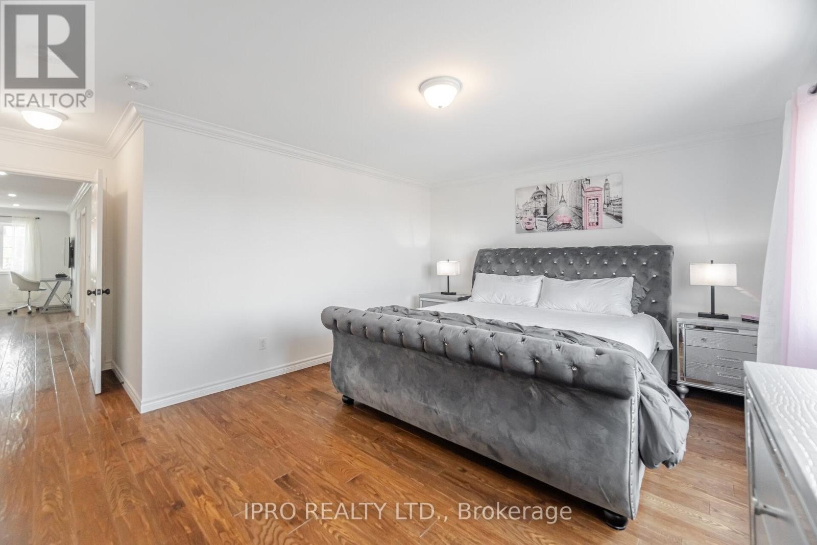 












132 COKER CRESCENT

,
Guelph/Eramosa (Rockwood),




Ontario
N0B2K0

