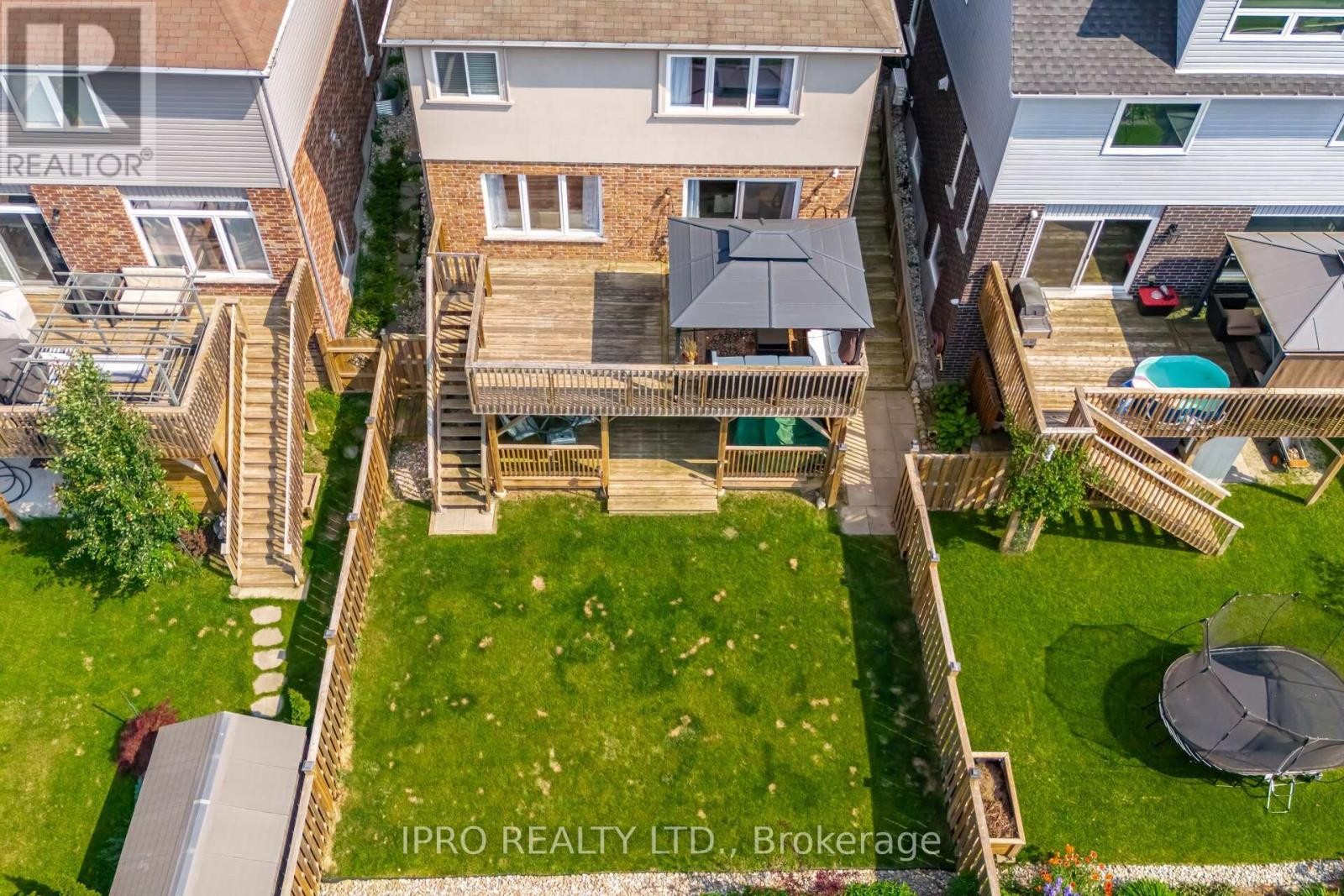 












132 COKER CRESCENT

,
Guelph/Eramosa (Rockwood),




Ontario
N0B2K0

