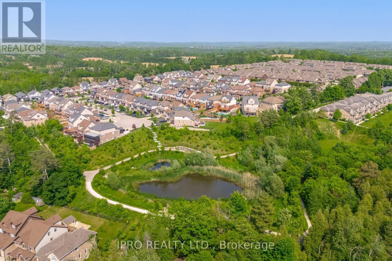 












132 COKER CRESCENT

,
Guelph/Eramosa (Rockwood),




Ontario
N0B2K0

