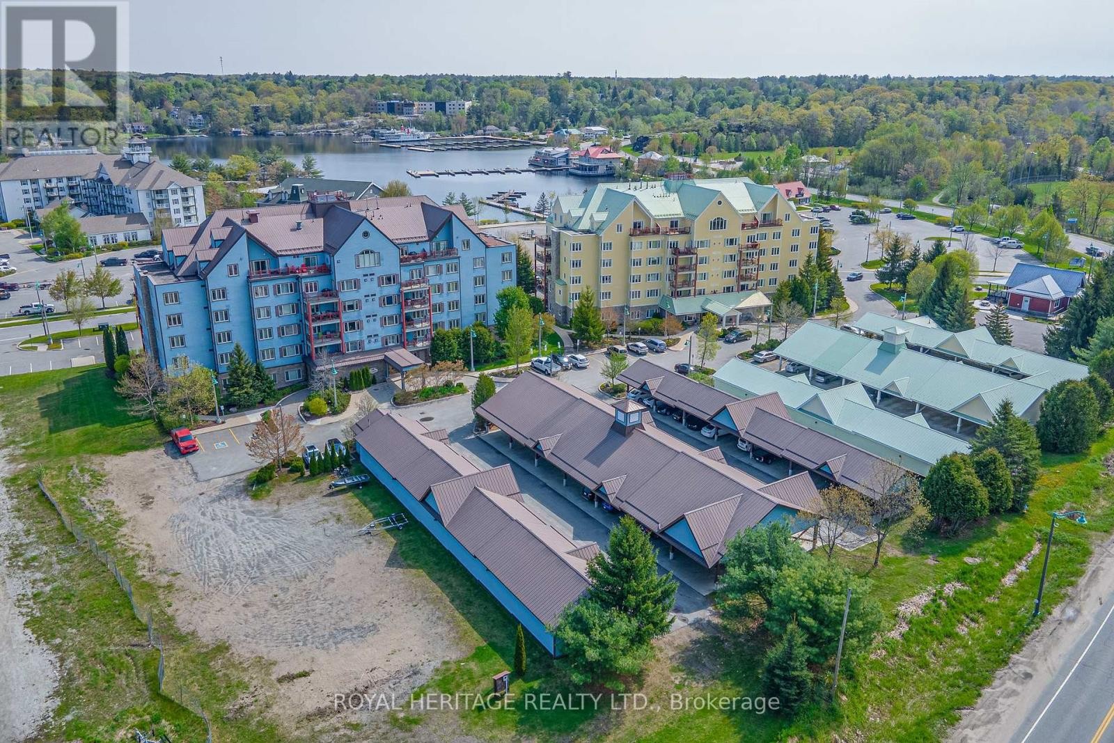 












605 - 130 STEAMSHIP BAY ROAD

,
Gravenhurst (Muskoka (S)),




Ontario
P1P1Z9

