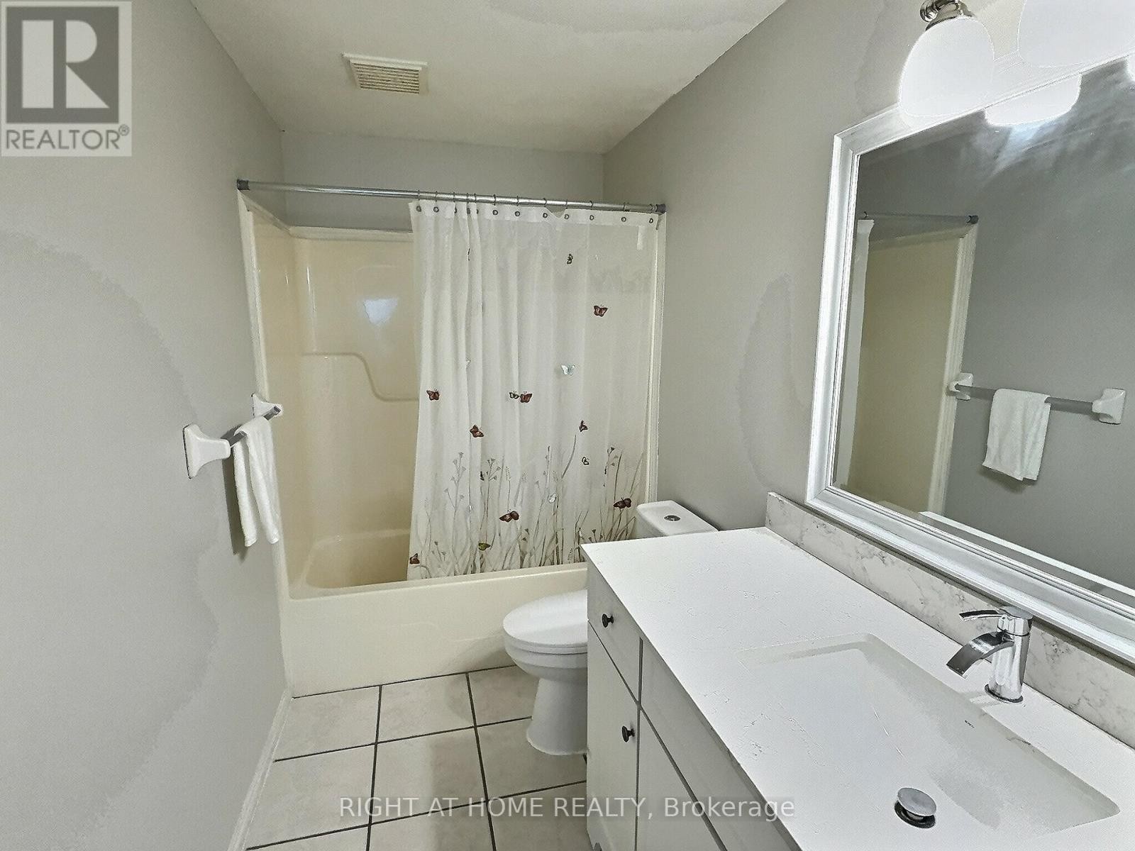 












385 HAVENDALE CRESCENT

,
Waterloo,




Ontario
N2T2T4

