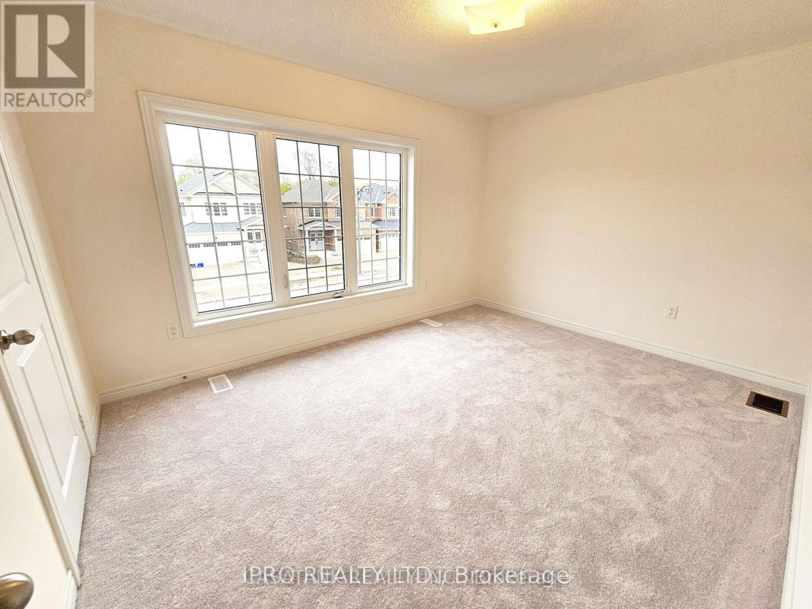 












WHOLE HOUSE - 372 LEANNE LANE

,
Shelburne,




Ontario
L9V3Y6

