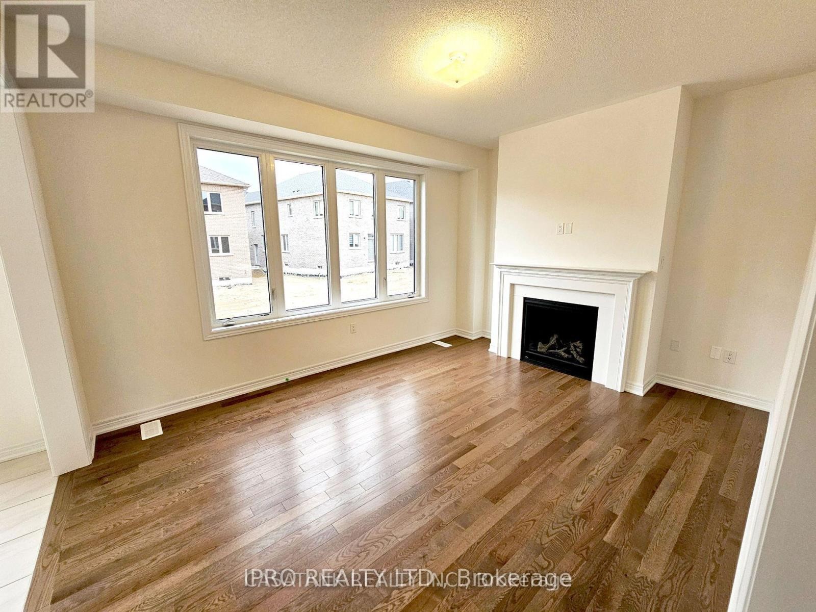 












WHOLE HOUSE - 372 LEANNE LANE

,
Shelburne,




Ontario
L9V3Y6


