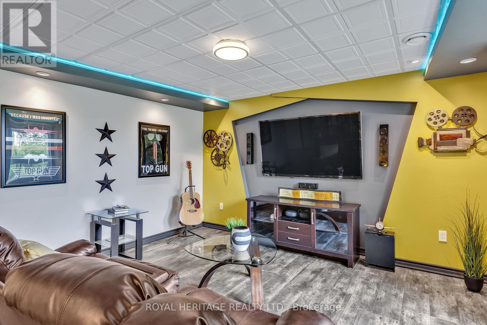 












23 OLD TRAFFORD DRIVE

,
Trent Hills,




Ontario
K0L1Y0

