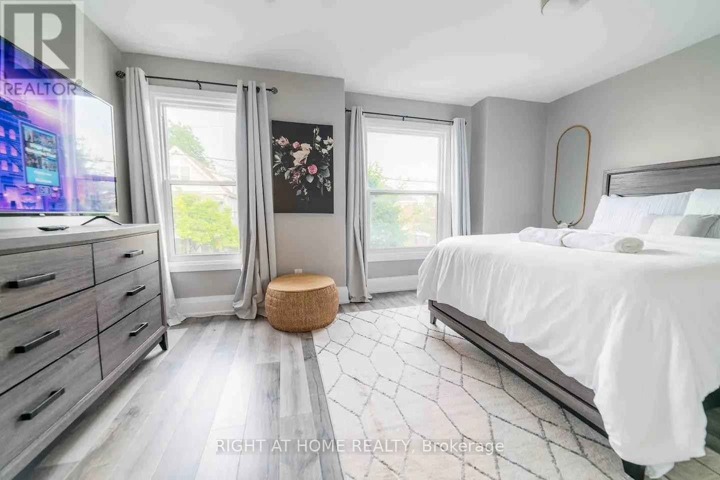 












189 LOTTRIDGE STREET

,
Hamilton (Stipley),




Ontario
L8L6V6

