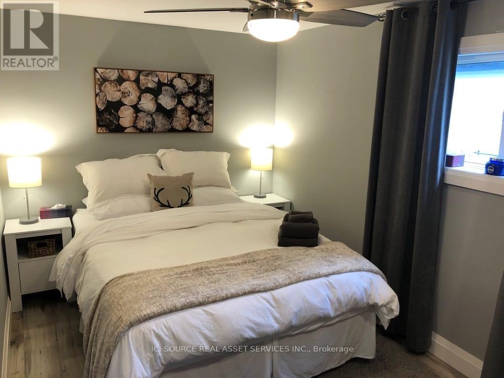 












251 AVERY POINT

,
Kawartha Lakes (Carden),




Ontario
L0K1W0

