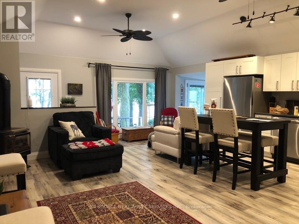 












251 AVERY POINT

,
Kawartha Lakes (Carden),




Ontario
L0K1W0

