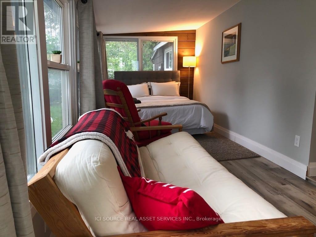 












251 AVERY POINT

,
Kawartha Lakes (Carden),




Ontario
L0K1W0

