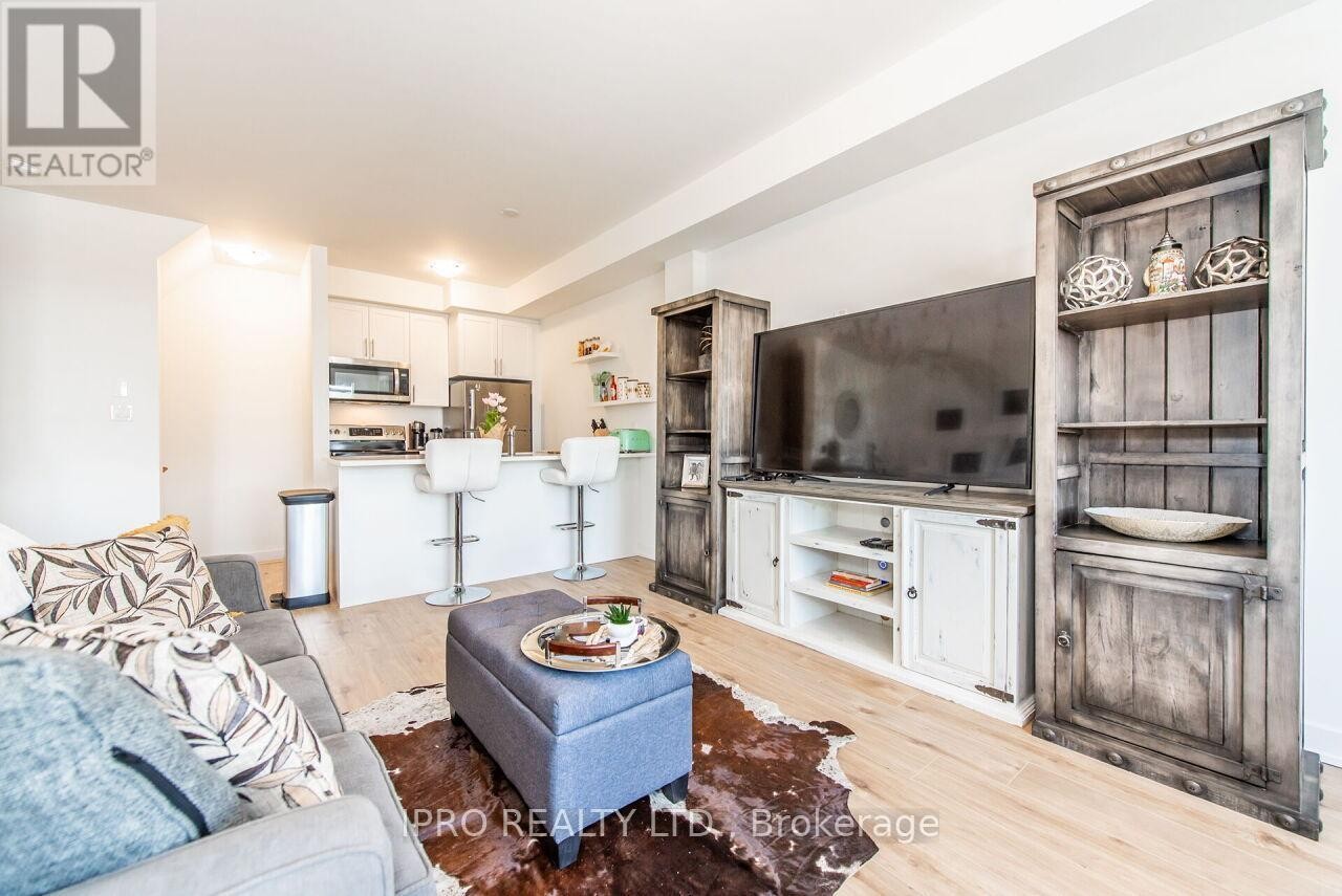 












46 - 590 NORTH SERVICE ROAD

,
Hamilton (Stoney Creek),




Ontario
L8E5A6

