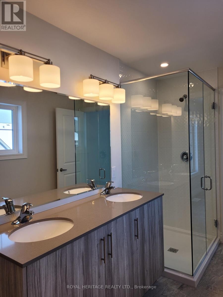 












426 MELLING AVENUE

,
Peterborough North (North),




Ontario
K9H0J2

