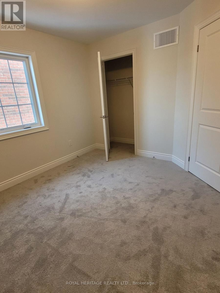 












426 MELLING AVENUE

,
Peterborough North (North),




Ontario
K9H0J2

