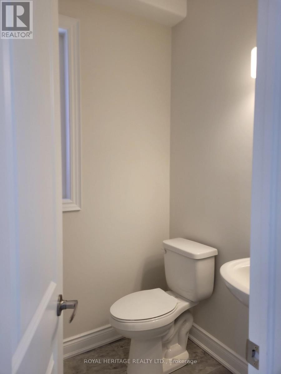 












426 MELLING AVENUE

,
Peterborough North (North),




Ontario
K9H0J2

