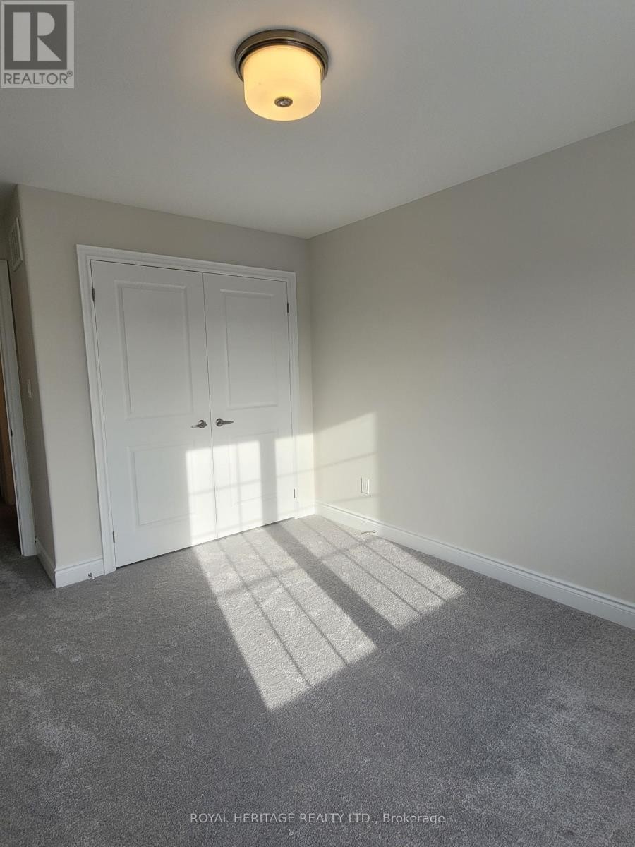












426 MELLING AVENUE

,
Peterborough North (North),




Ontario
K9H0J2

