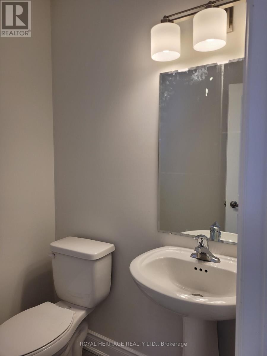 












426 MELLING AVENUE

,
Peterborough North (North),




Ontario
K9H0J2

