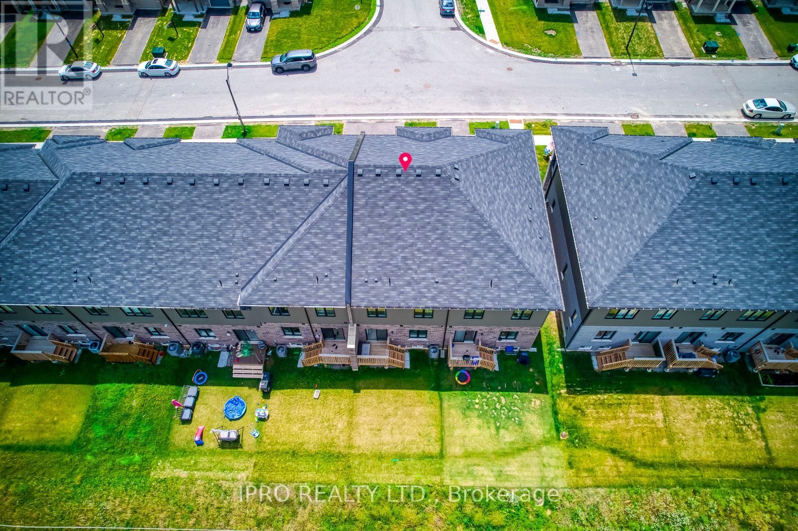 












43 GEORGE BRIER DRIVE W

,
Brant (Paris),




Ontario
N3L0L8


