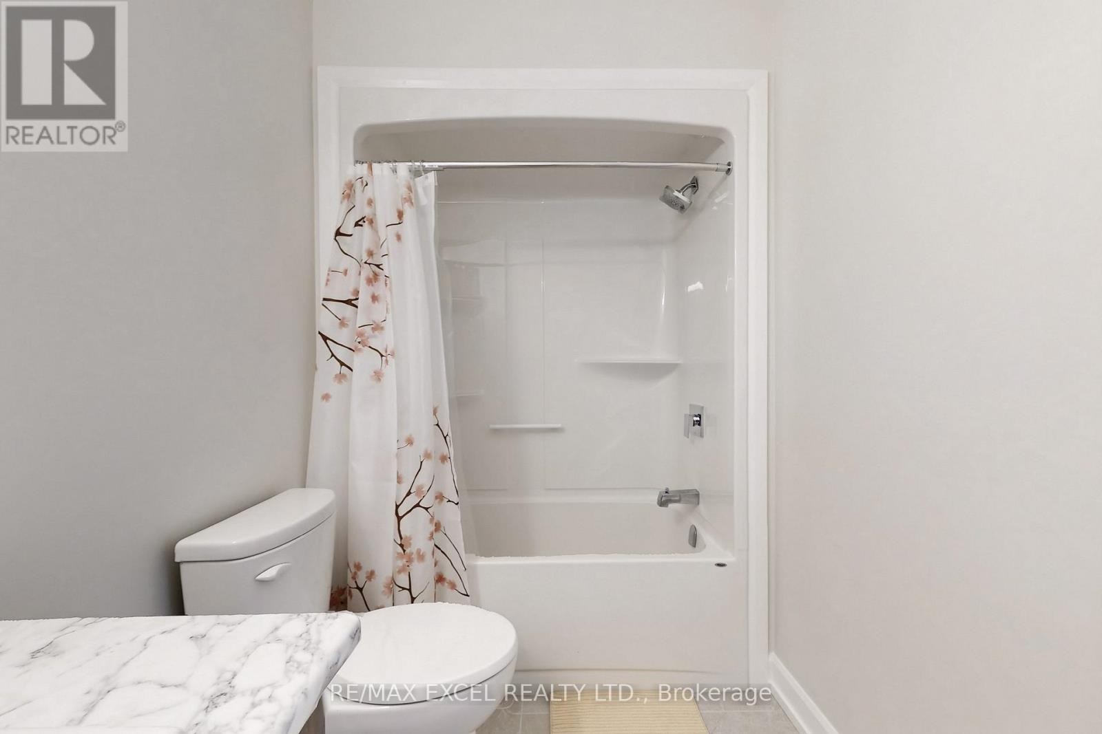 












3924 MITCHELL CRESCENT

,
Fort Erie (Black Creek),




Ontario
L0S1S0


