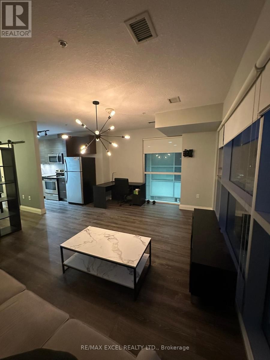 












216 - 318 SPRUCE STREET

,
Waterloo,




Ontario
N2L3M7

