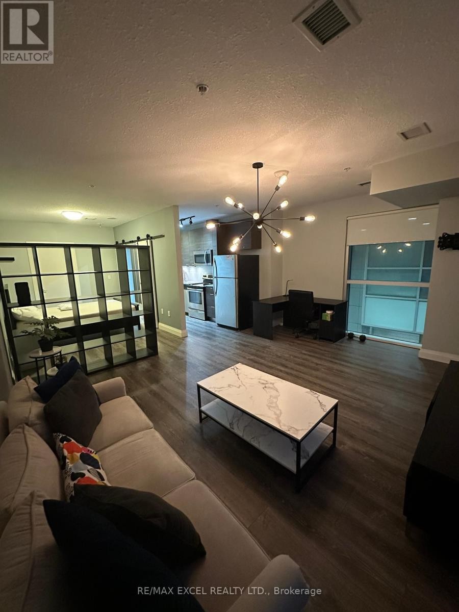 












216 - 318 SPRUCE STREET

,
Waterloo,




Ontario
N2L3M7

