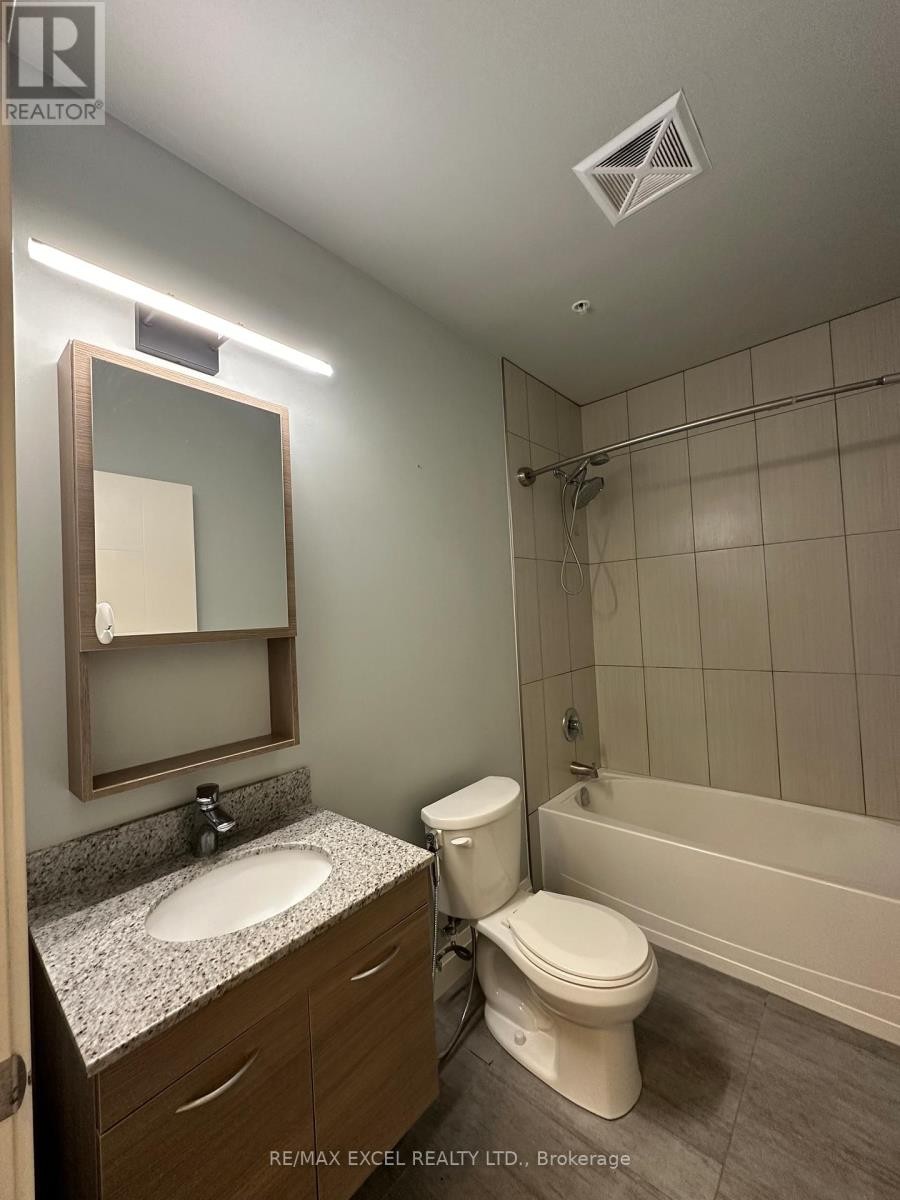












216 - 318 SPRUCE STREET

,
Waterloo,




Ontario
N2L3M7

