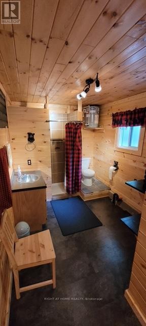 












WC21 HARDWOOD ISLAND EAST

,
West Nipissing (Verner),




Ontario
P2B2M9

