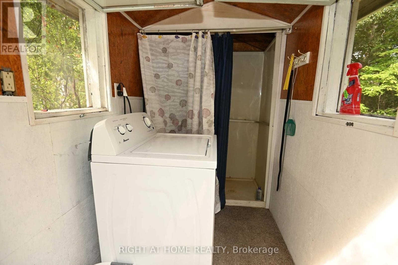 












WC21 HARDWOOD ISLAND EAST

,
West Nipissing (Verner),




Ontario
P2B2M9

