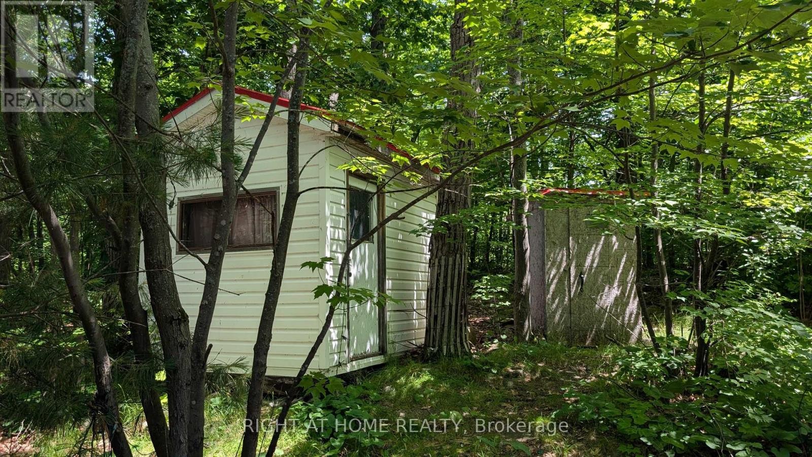 












WC21 HARDWOOD ISLAND EAST

,
West Nipissing (Verner),




Ontario
P2B2M9

