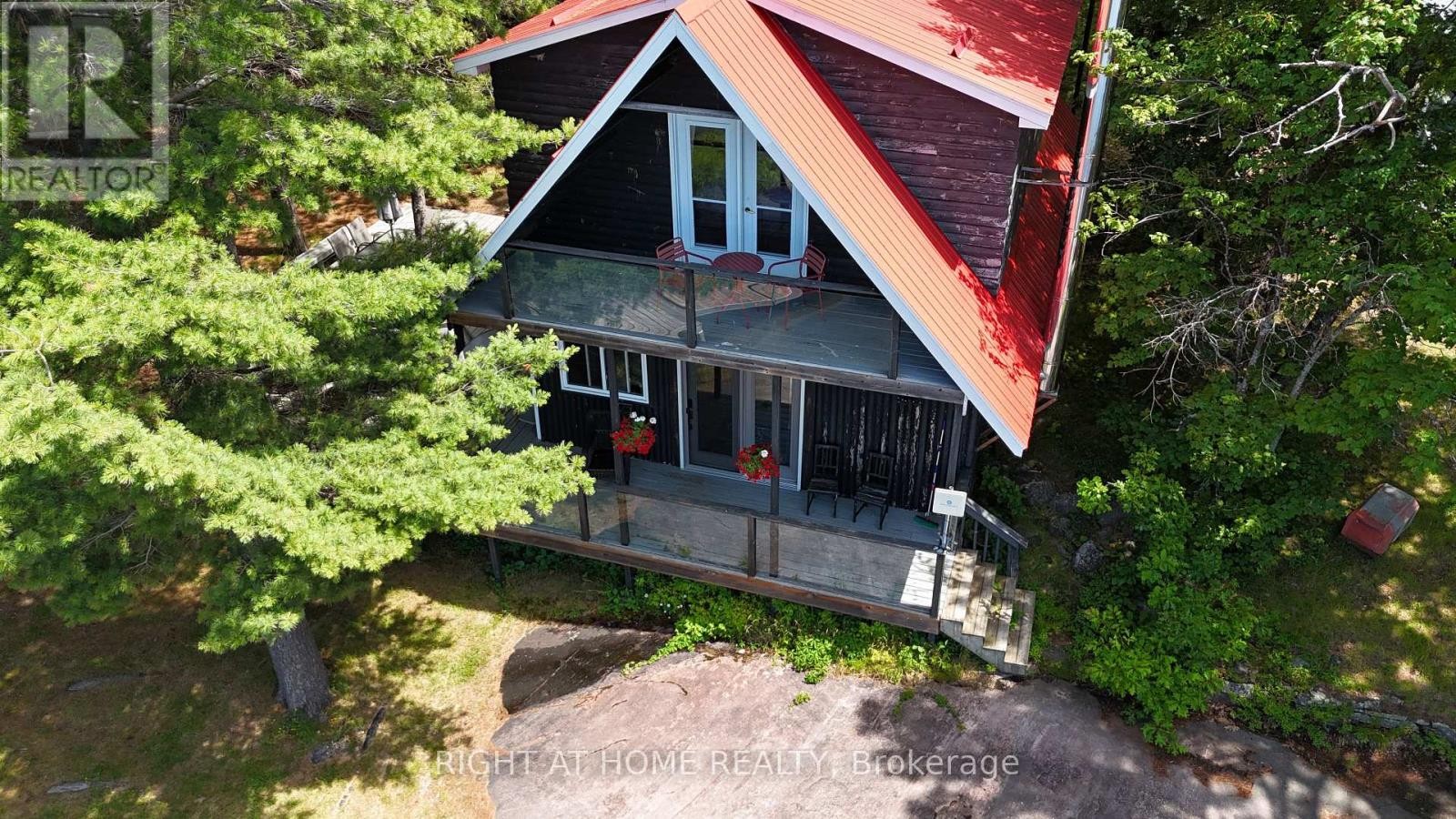 












WC21 HARDWOOD ISLAND EAST

,
West Nipissing (Verner),




Ontario
P2B2M9

