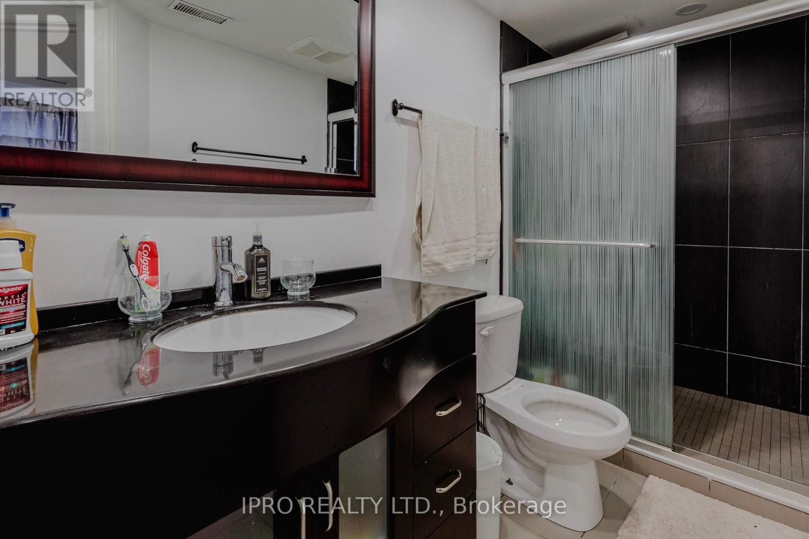 












12 BANKFIELD CRESCENT

,
Hamilton (Stoney Creek Mountain),




Ontario
L8J0B9

