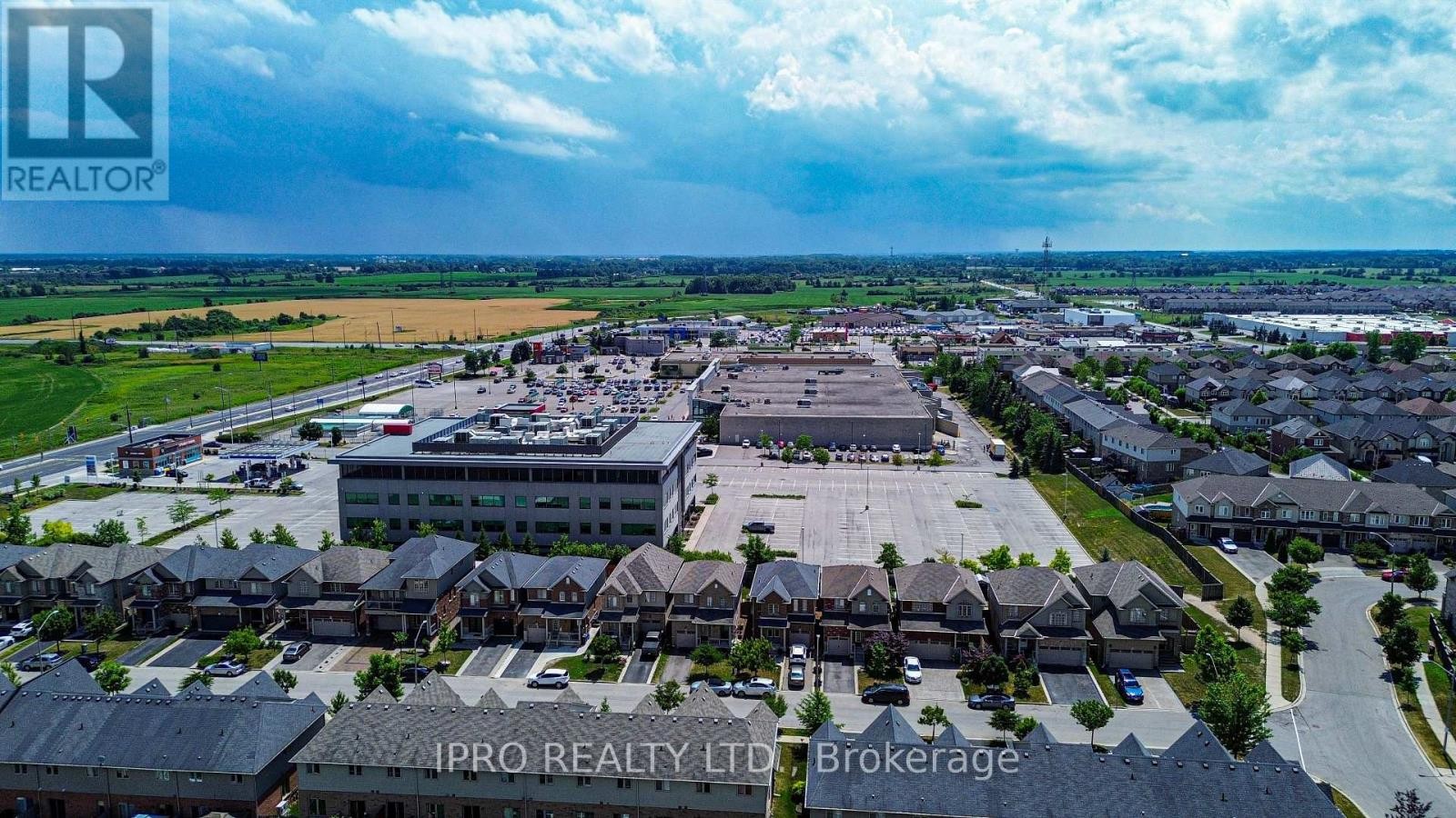 












12 BANKFIELD CRESCENT

,
Hamilton (Stoney Creek Mountain),




Ontario
L8J0B9

