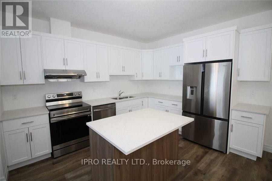 












172 WALSH STREET

,
Wellington North (Arthur),




Ontario
N0G1A0

