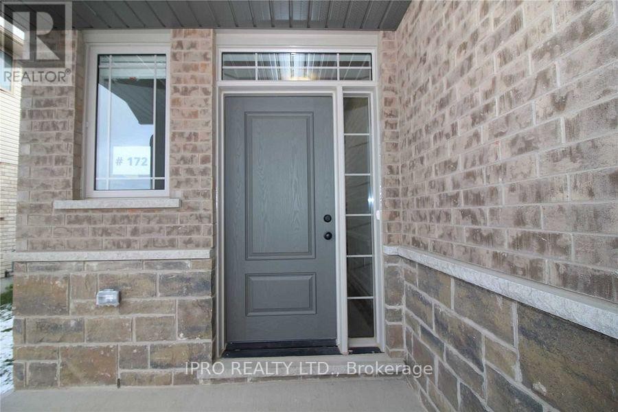 












172 WALSH STREET

,
Wellington North (Arthur),




Ontario
N0G1A0

