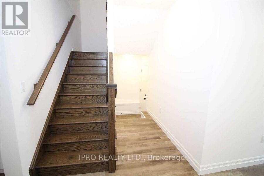 












172 WALSH STREET

,
Wellington North (Arthur),




Ontario
N0G1A0

