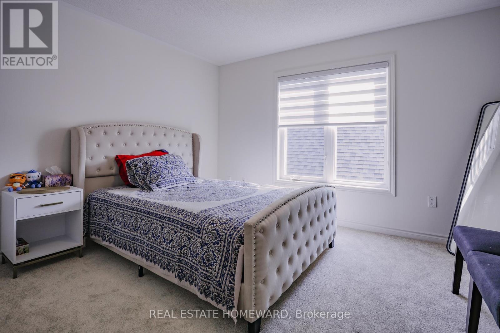 












111 REA DRIVE

,
Centre Wellington (Fergus),




Ontario
N1M2W3

