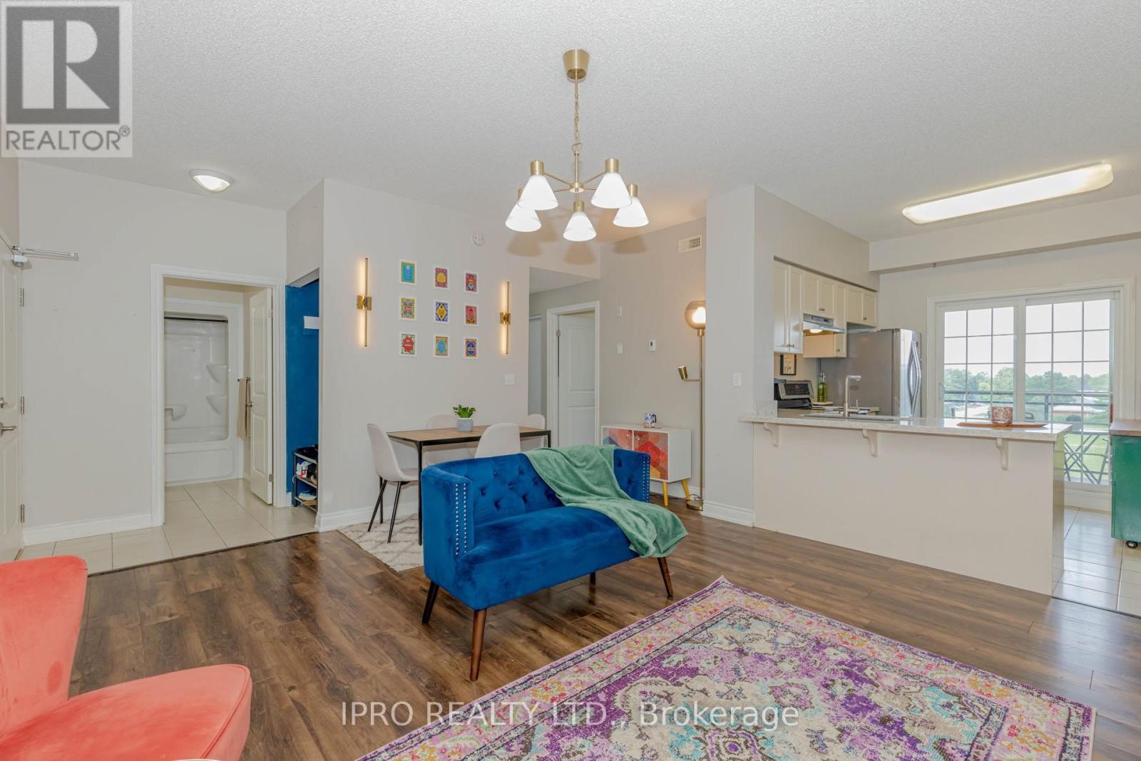 












419 - 1440 GORDON STREET

,
Guelph (Pineridge/Westminster Woods),




Ontario
N1L1C8

