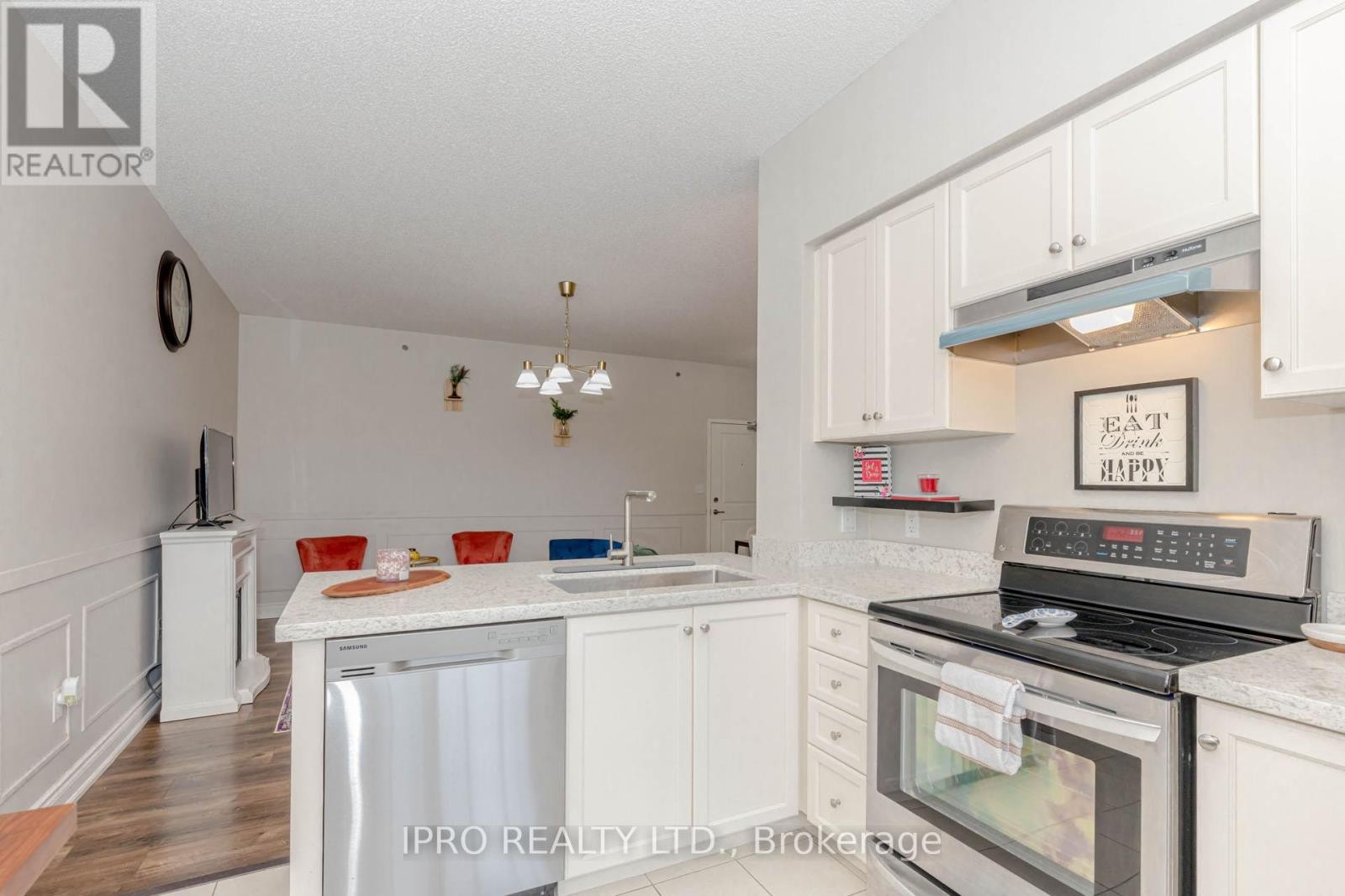 












419 - 1440 GORDON STREET

,
Guelph (Pineridge/Westminster Woods),




Ontario
N1L1C8

