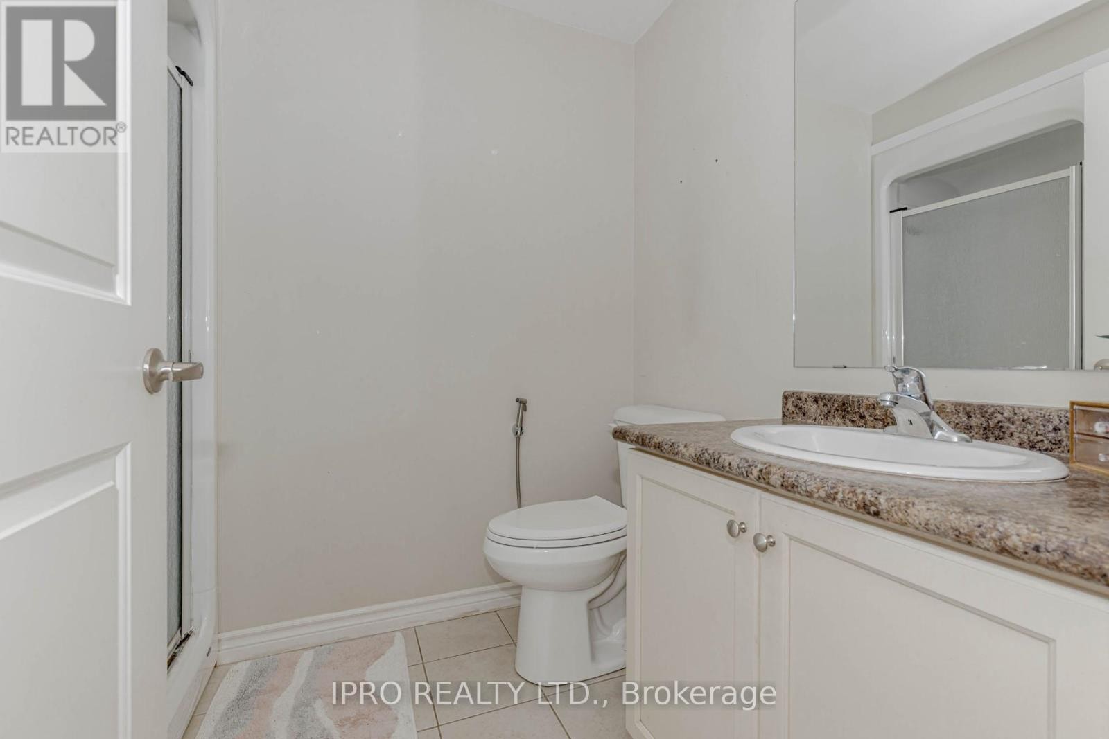 












419 - 1440 GORDON STREET

,
Guelph (Pineridge/Westminster Woods),




Ontario
N1L1C8

