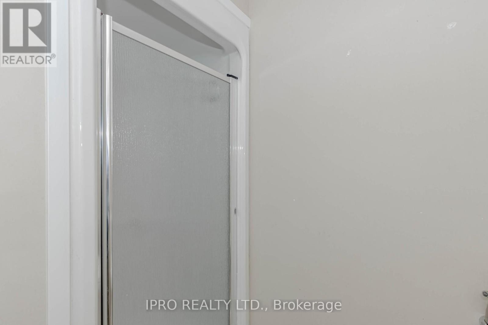 












419 - 1440 GORDON STREET

,
Guelph (Pineridge/Westminster Woods),




Ontario
N1L1C8

