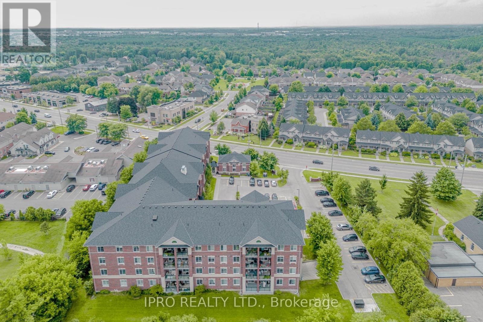 












419 - 1440 GORDON STREET

,
Guelph (Pineridge/Westminster Woods),




Ontario
N1L1C8

