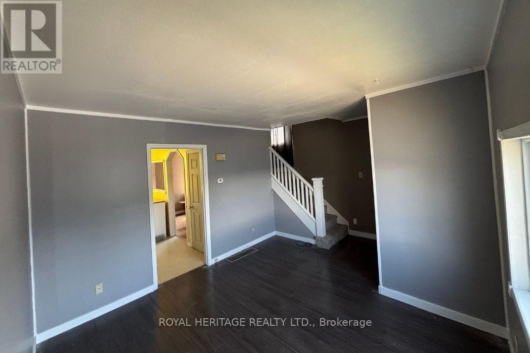 












41 HARRIETT STREET

,
Belleville (Belleville Ward),




Ontario
K8P1V4

