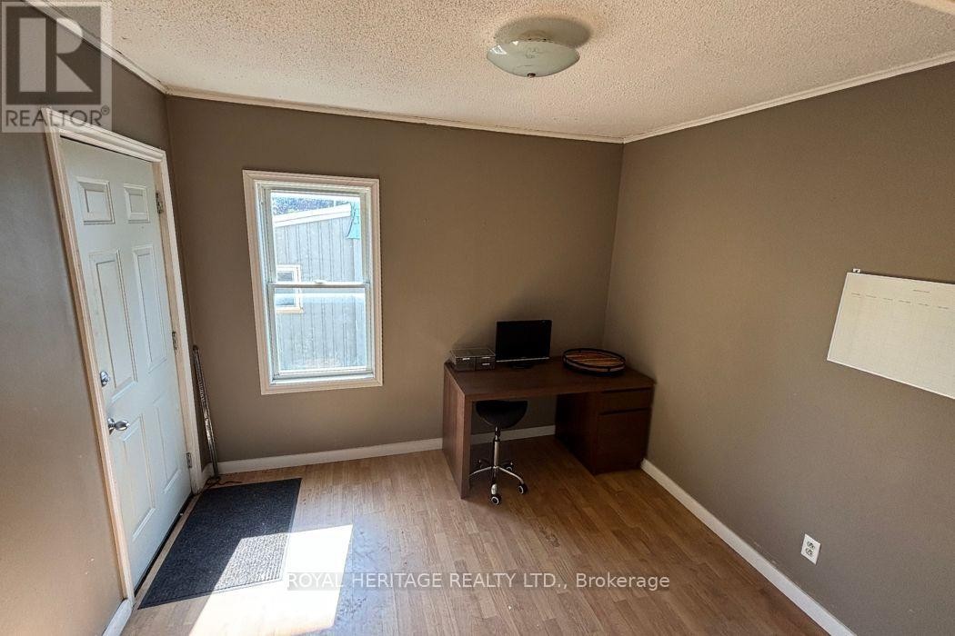 












41 HARRIETT STREET

,
Belleville (Belleville Ward),




Ontario
K8P1V4

