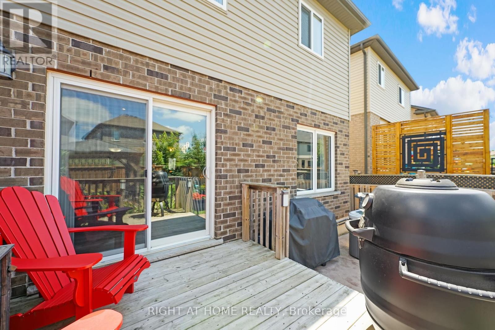 












211 HARDCASTLE DRIVE

,
Cambridge,




Ontario
N1S0A8

