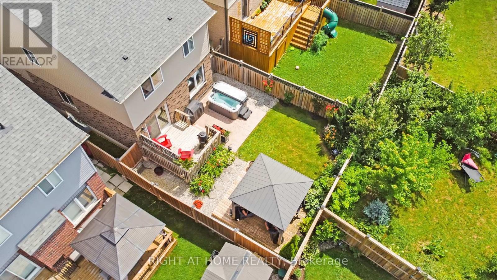 












211 HARDCASTLE DRIVE

,
Cambridge,




Ontario
N1S0A8

