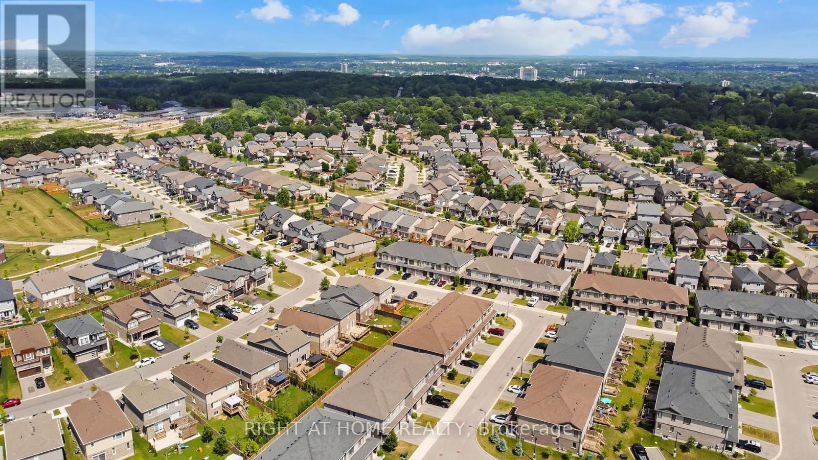 












211 HARDCASTLE DRIVE

,
Cambridge,




Ontario
N1S0A8

