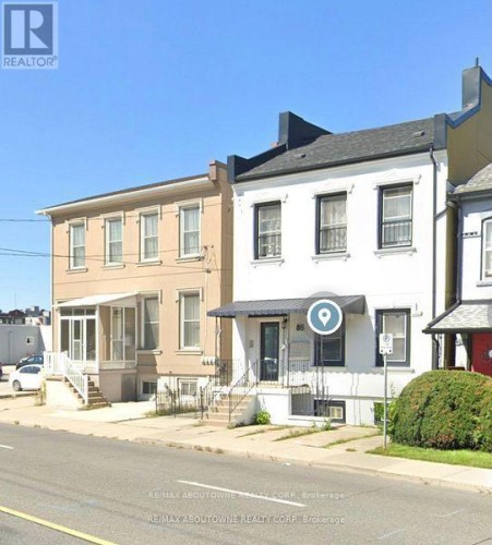 Featured Listing Photo 