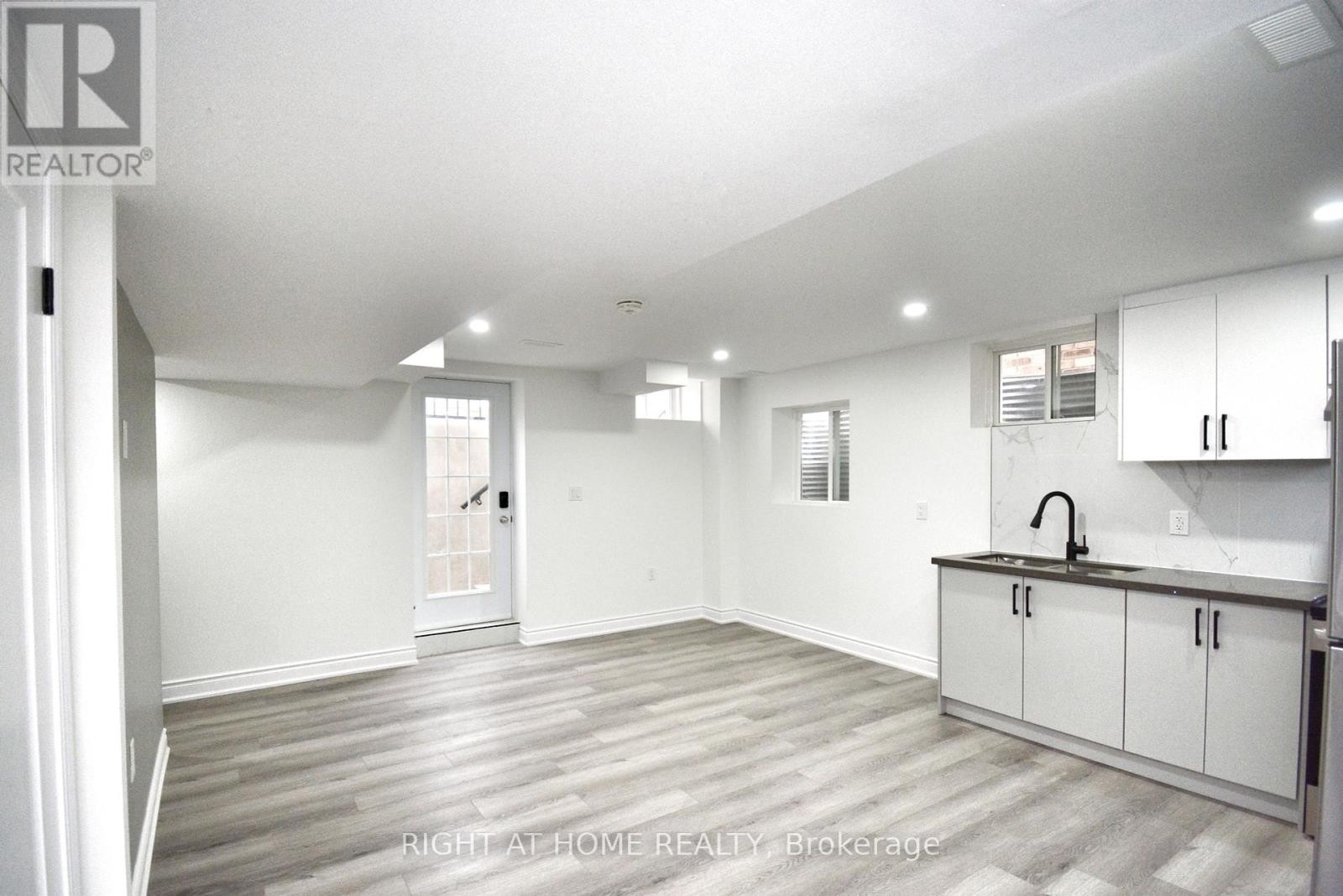 












BASEMENT - 22 EVA DRIVE

,
Woolwich,




Ontario
N0B1M0

