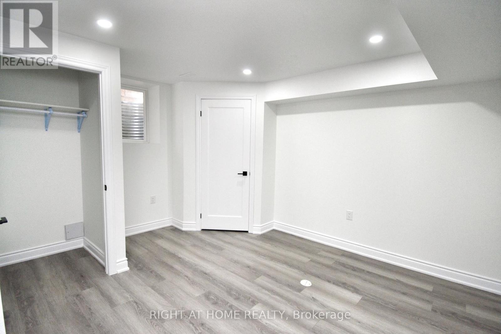 












BASEMENT - 22 EVA DRIVE

,
Woolwich,




Ontario
N0B1M0

